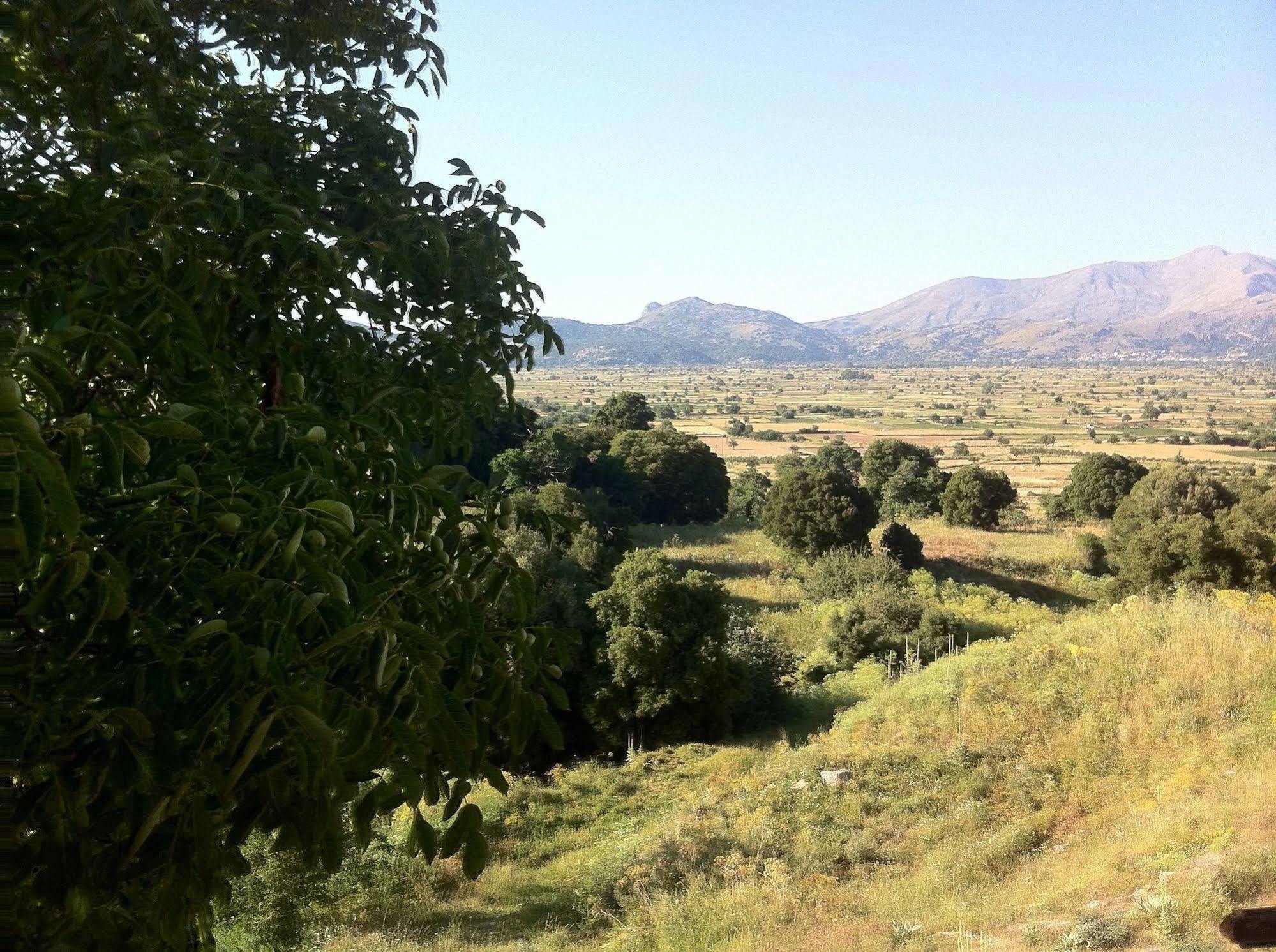 Dionysus Lasithi Plateau Magoulás Dış mekan fotoğraf